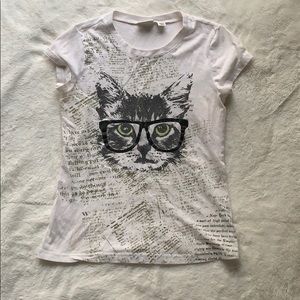 Cute cat shirt!